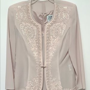 Dress, 10P,New,Mauve,pearls and sequins,long sleeved jacket,2 piece sm free home